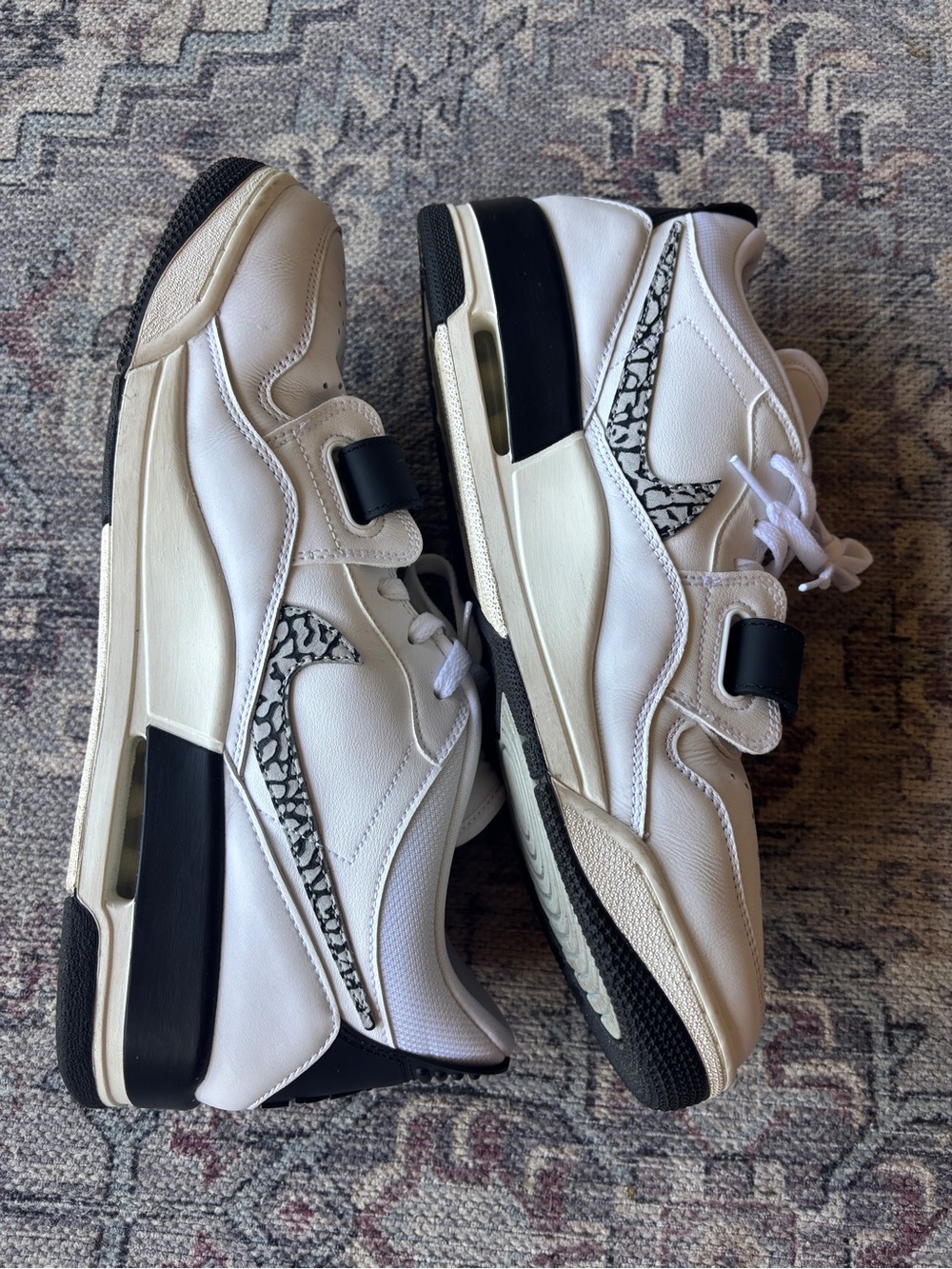 Nike Air Jordan Legacy 312 black and white men’s sneaker